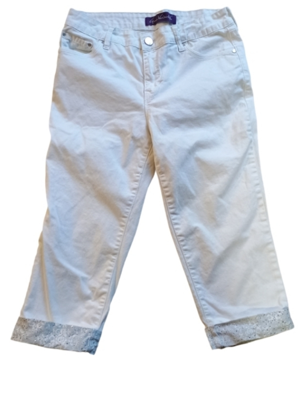 Gloria Vanderbilt White Cropped Pants with Lace Cuffs
